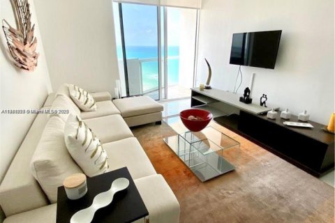 Снять в аренду кондоминиум в Майами-Бич, Флорида 1 спальня, 63.45м2, № 1979425 - фото 5