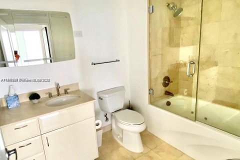 Снять в аренду кондоминиум в Майами-Бич, Флорида 1 спальня, 63.45м2, № 1979425 - фото 14