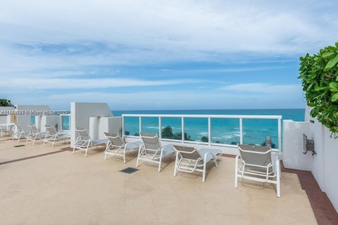 Снять в аренду кондоминиум в Майами-Бич, Флорида 1 спальня, 63.45м2, № 1979425 - фото 17