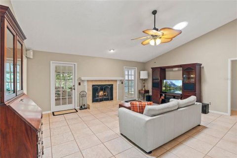 Casa en venta en Orlando, Florida, 3 dormitorios, 199 m2 № 1898517 - foto 10