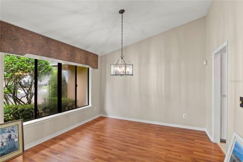 Casa en venta en Orlando, Florida, 3 dormitorios, 199 m2 № 1898517 - foto 8