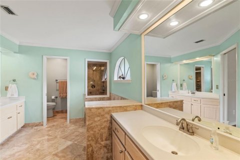 Casa en venta en Orlando, Florida, 3 dormitorios, 199 m2 № 1898517 - foto 19