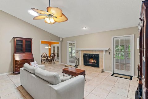 Casa en venta en Orlando, Florida, 3 dormitorios, 199 m2 № 1898517 - foto 11