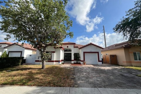 House in Homestead, Florida 3 bedrooms, 148.83 sq.m. № 1739739 - photo 1
