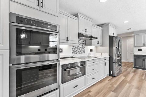 Casa en venta en Weirsdale, Florida, 4 dormitorios, 217.21 m2 № 1901285 - foto 19