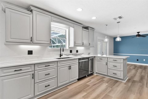 Casa en venta en Weirsdale, Florida, 4 dormitorios, 217.21 m2 № 1901285 - foto 21