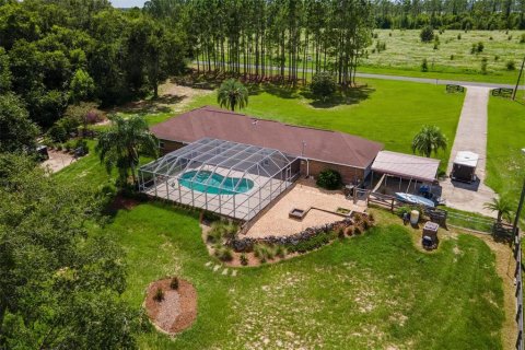 Casa en venta en Weirsdale, Florida, 4 dormitorios, 217.21 m2 № 1901285 - foto 2