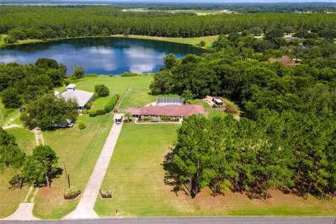 Casa en venta en Weirsdale, Florida, 4 dormitorios, 217.21 m2 № 1901285 - foto 5