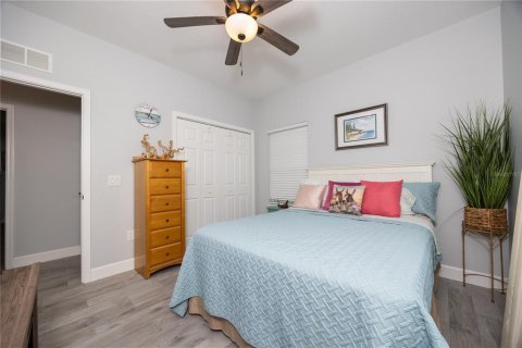 House in Live Oak, Florida 3 bedrooms, 166.48 sq.m. № 1740650 - photo 10
