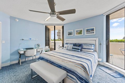 Condo in Riviera Beach, Florida, 1 bedroom  № 2399957 - photo 13