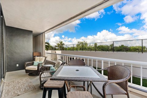 Condo in Riviera Beach, Florida, 1 bedroom  № 2399957 - photo 11