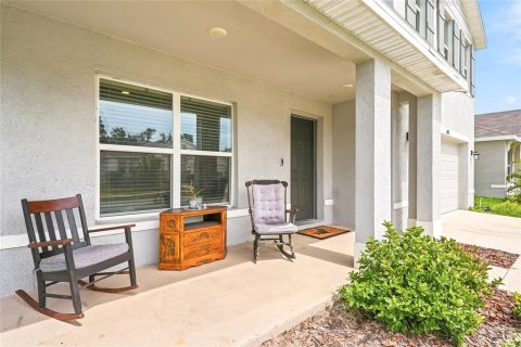 House in Spring Hill, Florida 5 bedrooms, 244.33 sq.m. № 2394259 - photo 6
