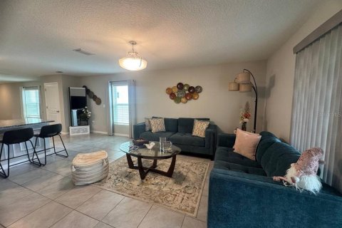Casa en alquiler en Wimauma, Florida, 3 dormitorios, 140.84 m2 № 2102780 - foto 10