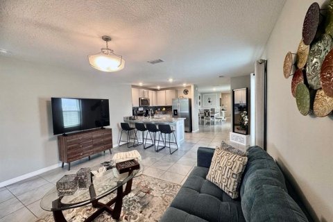Casa en alquiler en Wimauma, Florida, 3 dormitorios, 140.84 m2 № 2102780 - foto 9