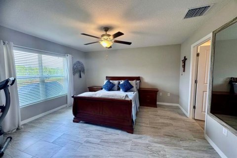 Casa en alquiler en Wimauma, Florida, 3 dormitorios, 140.84 m2 № 2102780 - foto 12
