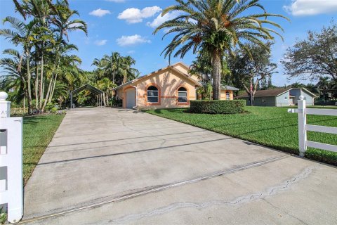 Casa en venta en Davie, Florida, 3 dormitorios, 235.32 m2 № 2023922 - foto 5