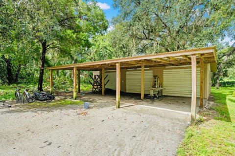 House in Floral City, Florida 4 bedrooms, 291.34 sq.m. № 1906610 - photo 16