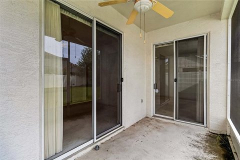 Villa ou maison à vendre à Winter Springs, Floride: 2 chambres, 110.83 m2 № 2289742 - photo 25