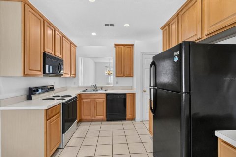 Villa ou maison à vendre à Winter Springs, Floride: 2 chambres, 110.83 m2 № 2289742 - photo 8