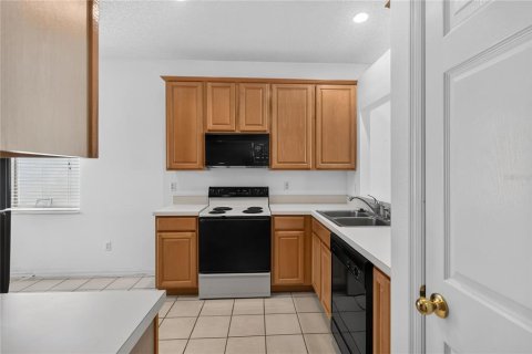 Villa ou maison à vendre à Winter Springs, Floride: 2 chambres, 110.83 m2 № 2289742 - photo 7
