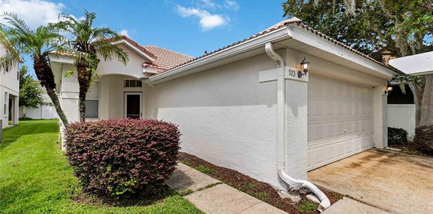 Villa ou maison à Winter Springs, Floride 2 chambres, 110.83 m2 № 2289742