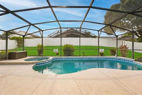 House in Clermont, Florida 3 bedrooms, 172.71 sq.m. № 2393785 - photo 28