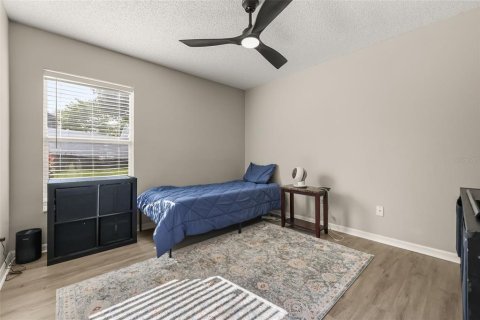 House in Clermont, Florida 3 bedrooms, 172.71 sq.m. № 2393785 - photo 25