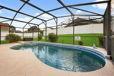 House in Clermont, Florida 3 bedrooms, 172.71 sq.m. № 2393785 - photo 29