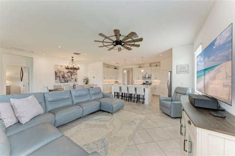 Villa ou maison à vendre à Lakewood Ranch, Floride: 3 chambres, 204.57 m2 № 2315308 - photo 16