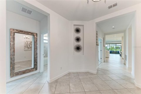 Villa ou maison à vendre à Lakewood Ranch, Floride: 3 chambres, 204.57 m2 № 2315308 - photo 4