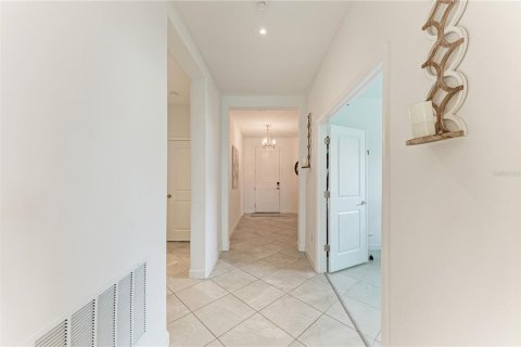 Villa ou maison à vendre à Lakewood Ranch, Floride: 3 chambres, 204.57 m2 № 2315308 - photo 7