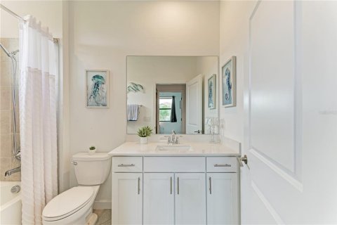 Villa ou maison à vendre à Lakewood Ranch, Floride: 3 chambres, 204.57 m2 № 2315308 - photo 30