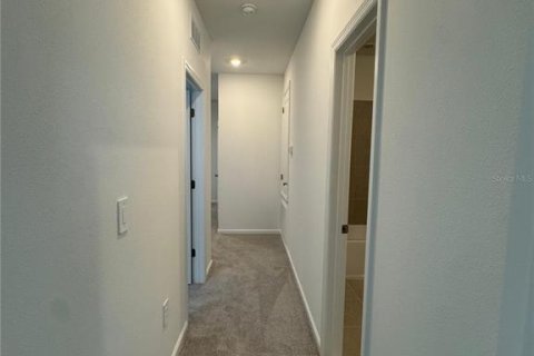 Adosado en alquiler en Davenport, Florida, 3 dormitorios, 151.24 m2 № 1901542 - foto 2