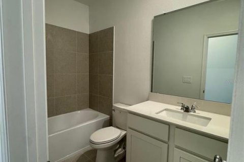 Adosado en alquiler en Davenport, Florida, 3 dormitorios, 151.24 m2 № 1901542 - foto 5