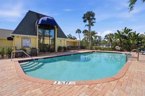 Copropriété à vendre à Saint Petersburg, Floride: 3 chambres, 105.91 m2 № 2373941 - photo 17