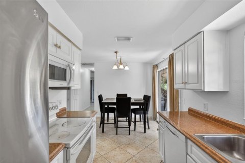 Villa ou maison à vendre à Port Charlotte, Floride: 3 chambres, 98.1 m2 № 2195311 - photo 6