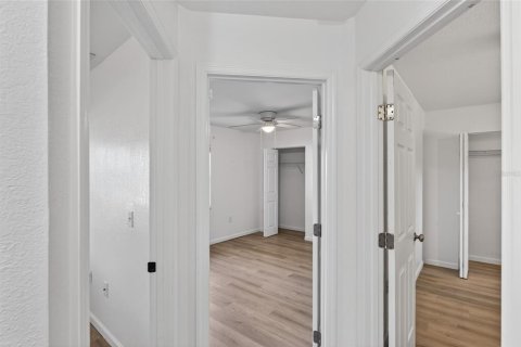 Villa ou maison à vendre à Port Charlotte, Floride: 3 chambres, 98.1 m2 № 2195311 - photo 13