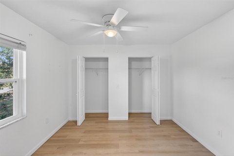Villa ou maison à vendre à Port Charlotte, Floride: 3 chambres, 98.1 m2 № 2195311 - photo 11