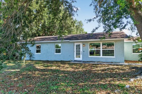 Villa ou maison à vendre à Port Charlotte, Floride: 3 chambres, 98.1 m2 № 2195311 - photo 17