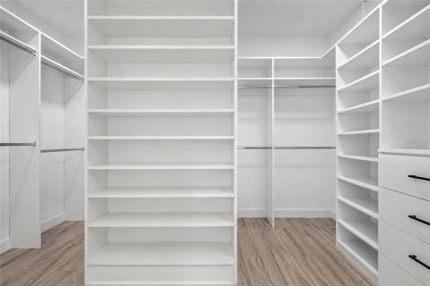 Купить виллу или дом в Уинтер-Гарден, Флорида 3 комнаты, 398.83м2, № 2199338 - фото 14
