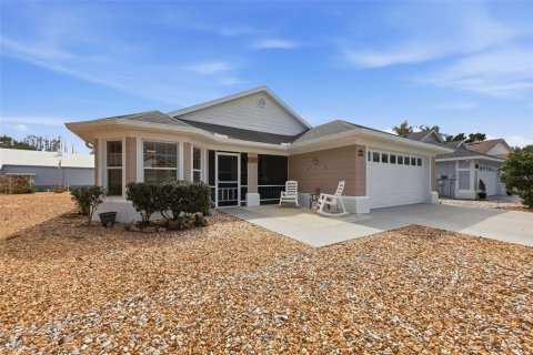 Casa en Davenport, Florida 2 dormitorios, 141.3 m2 № 2371229