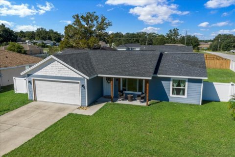 Villa ou maison à Ocala, Floride 3 chambres, 122.63 m2 № 2388381