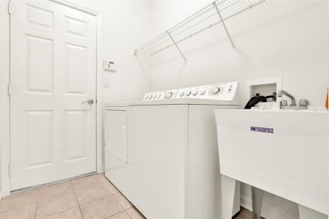 Casa en venta en DeLand, Florida, 3 dormitorios, 208.1 m2 № 1670269 - foto 28