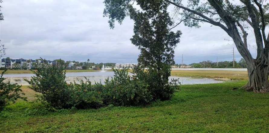 Condo à Lake Worth, Floride, 1 chambre  № 2001261