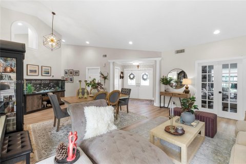 Villa ou maison à louer à Plantation, Floride: 4 chambres, 184.32 m2 № 1920544 - photo 25