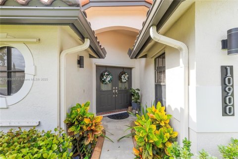 Villa ou maison à louer à Plantation, Floride: 4 chambres, 184.32 m2 № 1920544 - photo 5