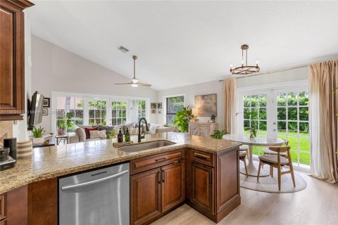 Villa ou maison à louer à Plantation, Floride: 4 chambres, 184.32 m2 № 1920544 - photo 17