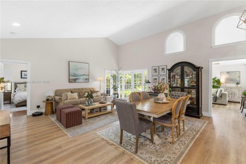 Villa ou maison à louer à Plantation, Floride: 4 chambres, 184.32 m2 № 1920544 - photo 7