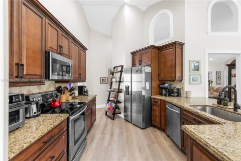 Villa ou maison à louer à Plantation, Floride: 4 chambres, 184.32 m2 № 1920544 - photo 12