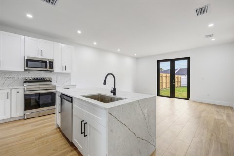 Casa en Goulds, Florida 3 dormitorios, 116.96 m2 № 2085833